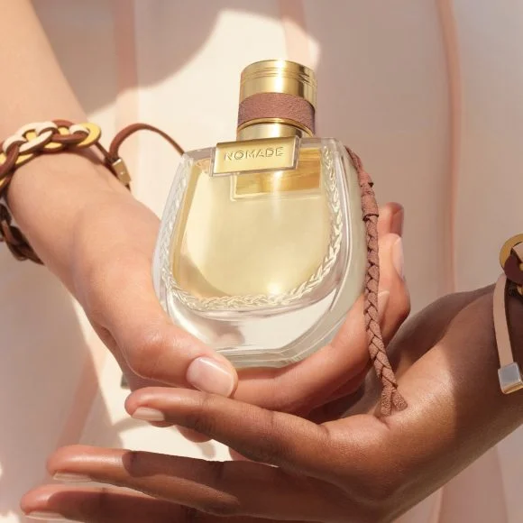 Inspirations | Des parfums qui fleurent bon l'été ! 6 clo nom jasm nat int 23 ecom cpv 2500x2500jpg png 300dpi
