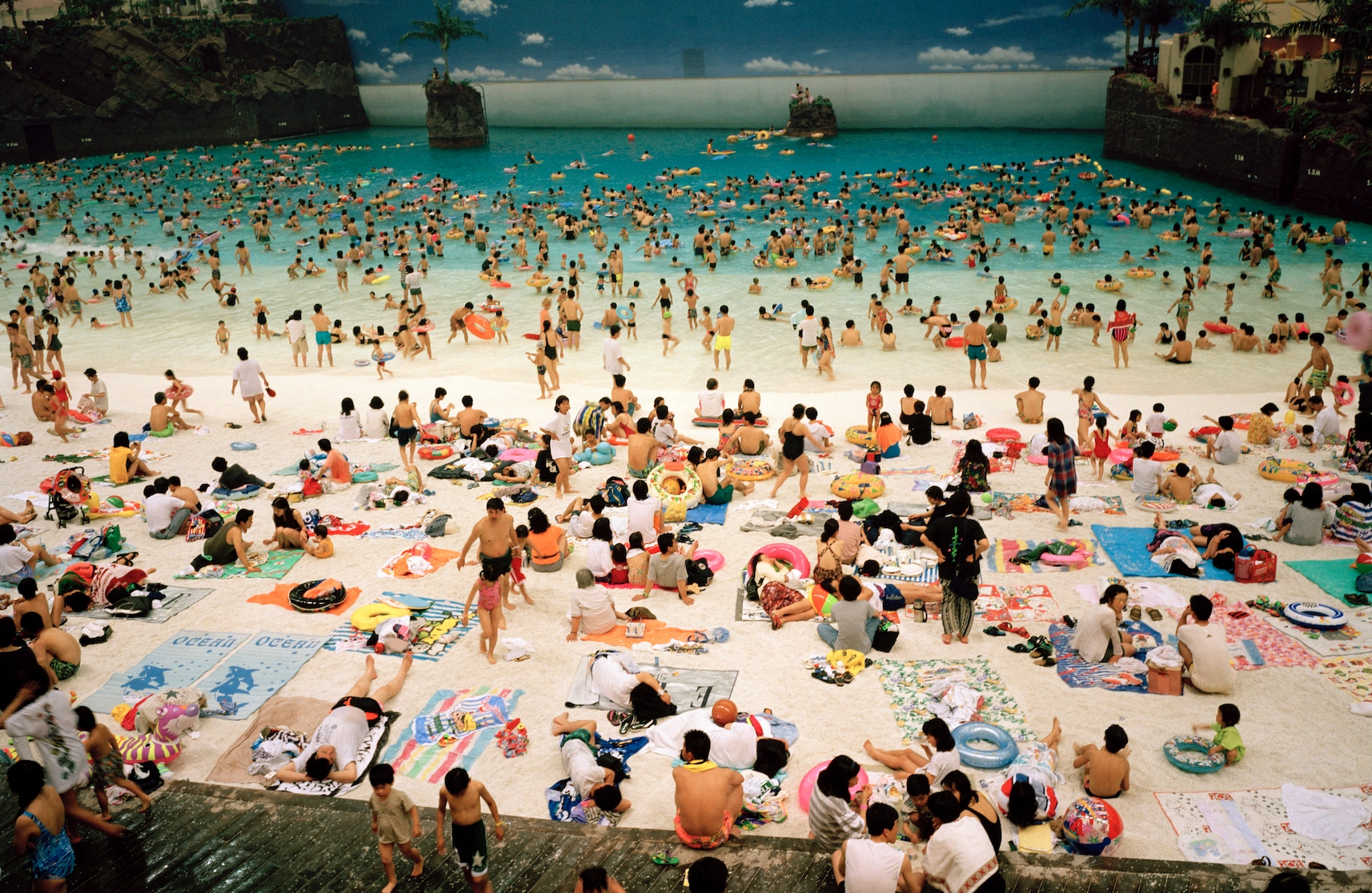 exposition Martin Parr Life's beach Quai de la photo