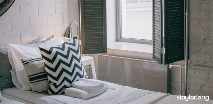 65392f4b3590f missioncontentfile chambre hotel vide