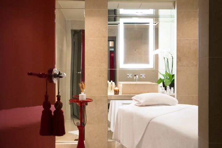 La Réserve Paris Hotel & Spa Nescens, un écrin de bien-être où défier le temps 3 la reserve paris spa gregoire gardette 19