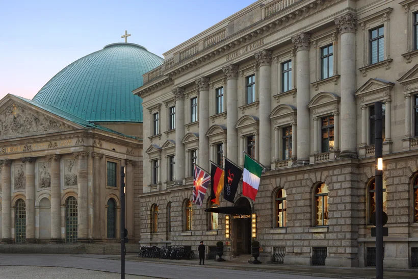 rfh hotel de rome facade