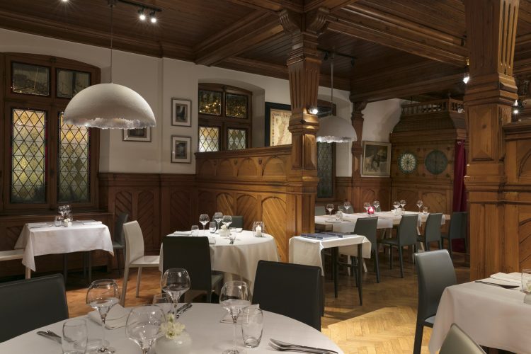 ym maison des tetes brasserie 001