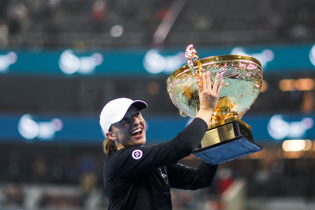 Roland-Garros 2023 : Iga Świątek remporte le tournoi au terme d'un match  très disputé
