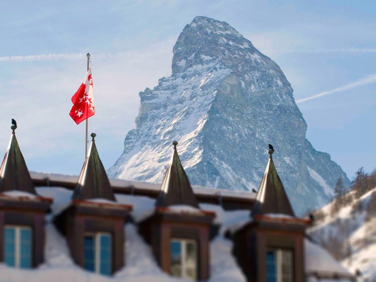 mont cervin palace exterior winter 1 bd