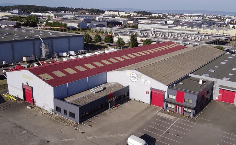 7000m² de toiture à Meyzieu (Rhone 69)