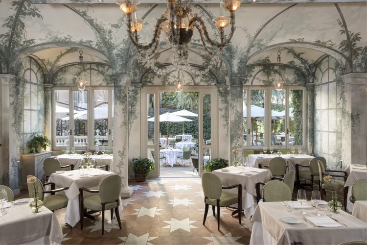 8 rfh hotel de russie le jardin de russie 13