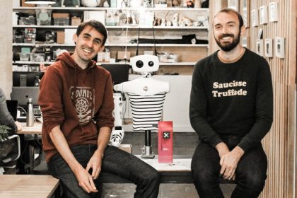 Matthieu Lapeyre et Pierre Rouanet, fondateurs de Pollen Robotics.