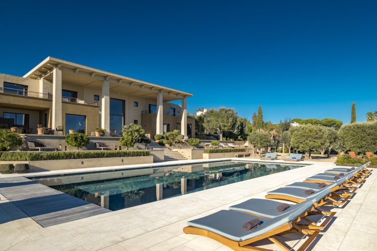 villa dans le quartier super cannes a cannes agence michael zingraf real esta