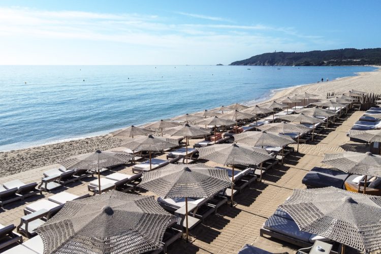 byblos beach hotel byblos saint tropez adrien daste 10