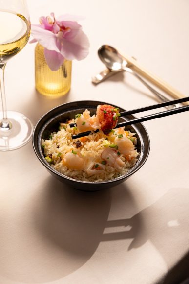 salome rateau 140 fried lobster with brown rice and asparagus shang palace