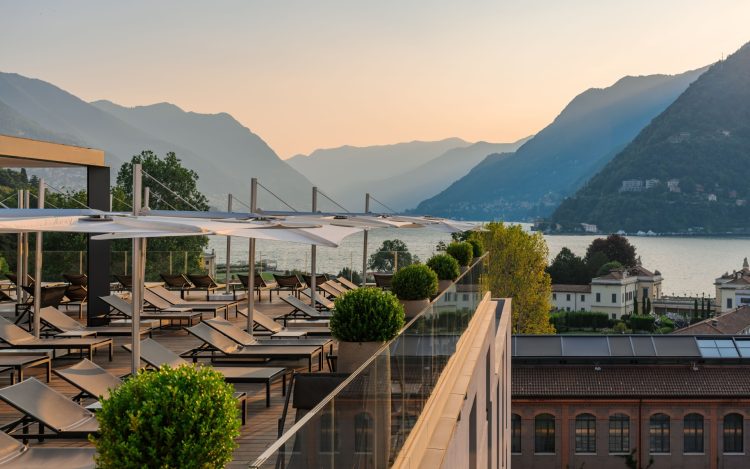 sundeck bar solarium 5