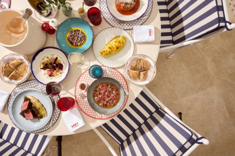copie de 13 the strand dishes