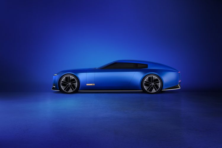 250308 jaguar type 00 side on