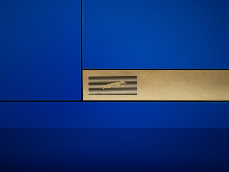 b0001618