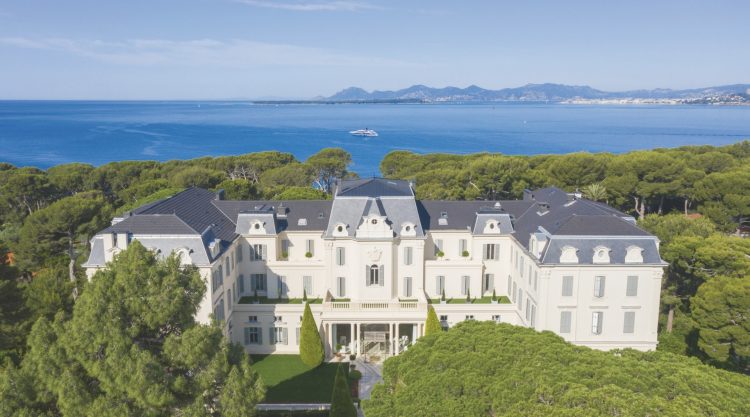 Passions de milliardaires | Yachts, voitures, palaces : les incontournables 3 capture decran 2025 05 28 a 172215