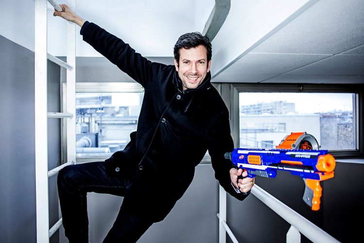 Romain de Waubert de Genlis, fondateur, PDG, Amplitude Studios pose lors d'une séance photo le 31 mars 2016 à Paris, France. (Photo de Stephane Grangier / Corbis via Getty Images)