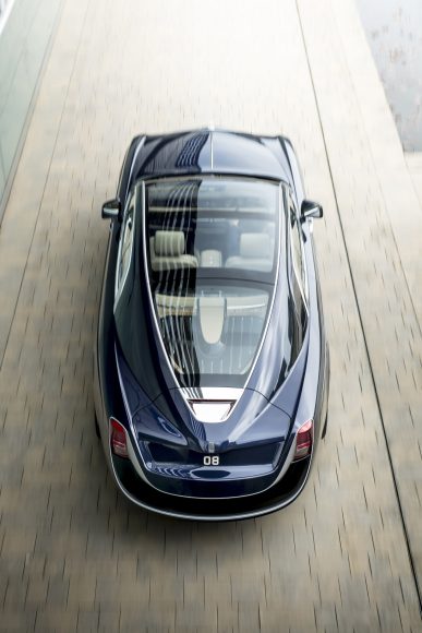 Passions de milliardaires | Yachts, voitures, palaces : les incontournables 2 p90261438 highres rolls royce sweptail