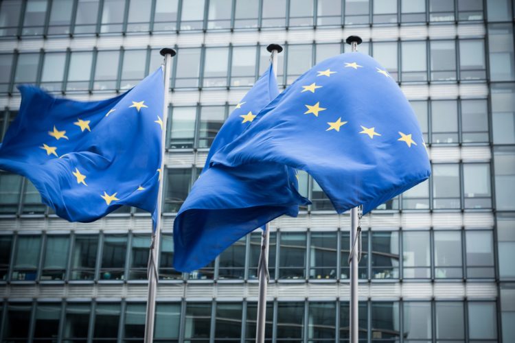 UE
