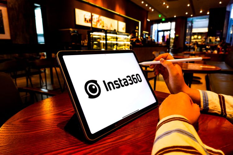 Insta360