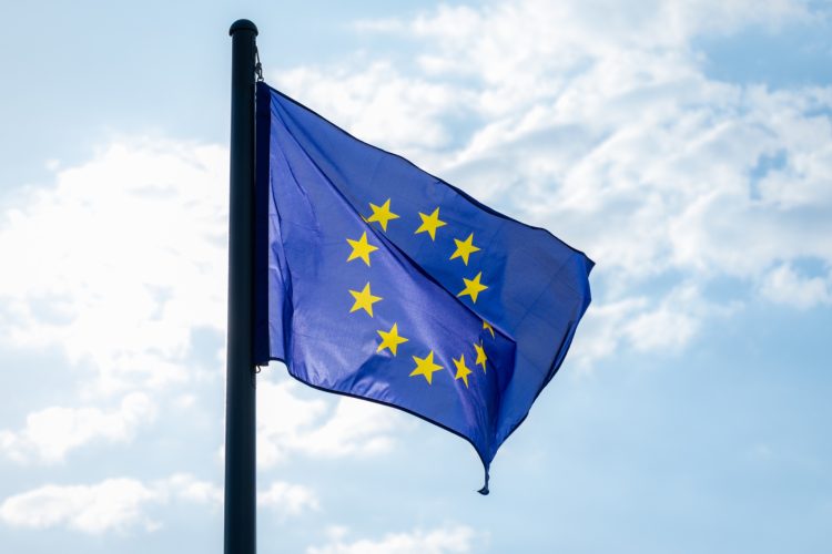 UE