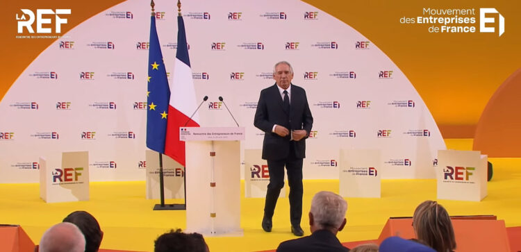 François Bayrou lors de la Rencontre des Entrepreneurs de France 2025 à Roland Garros.