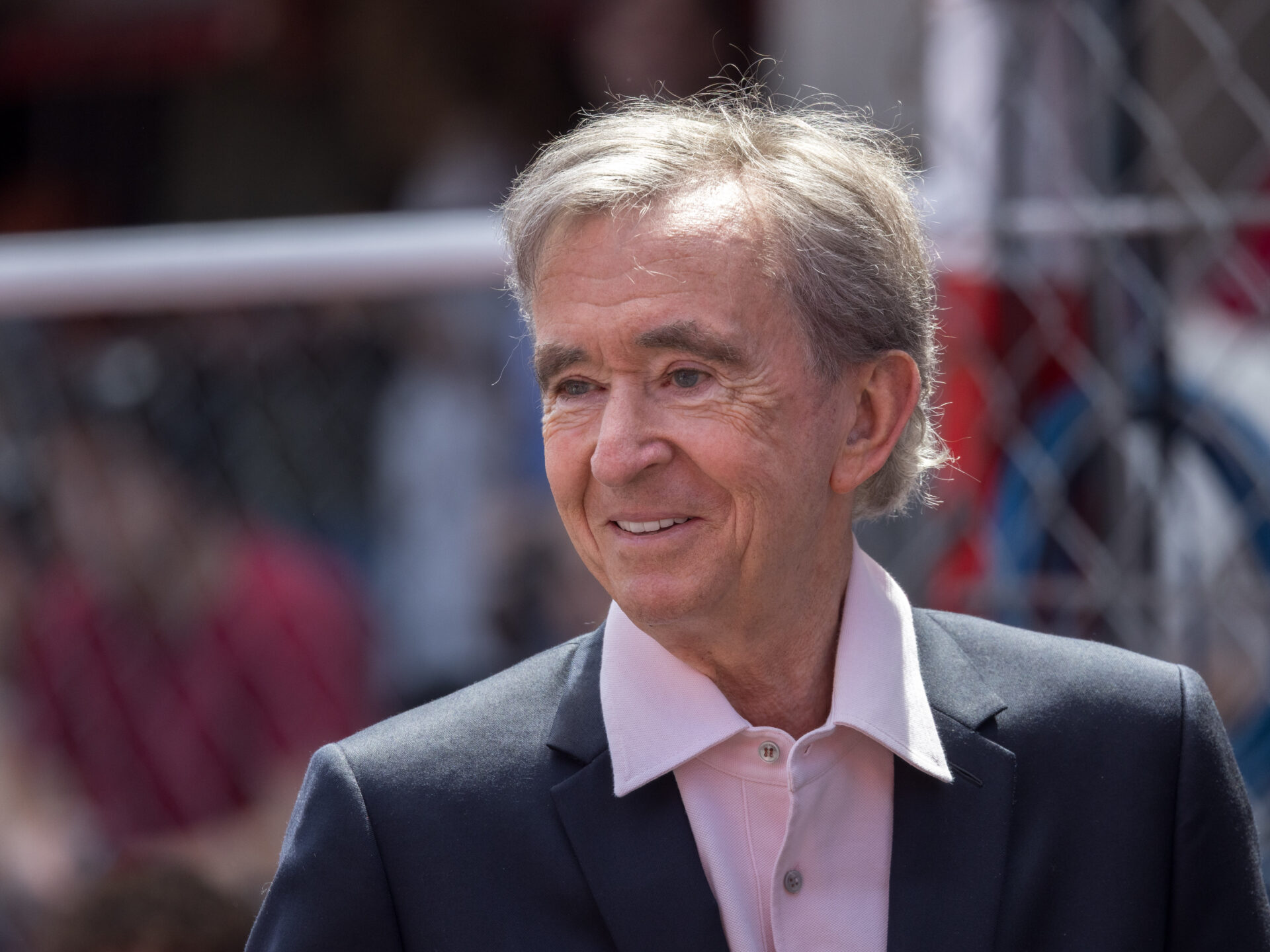 Bernard Arnault contre Gabriel Zucman : duel frontal autour de la taxe sur les milliardaires - gettyimages 2217034261