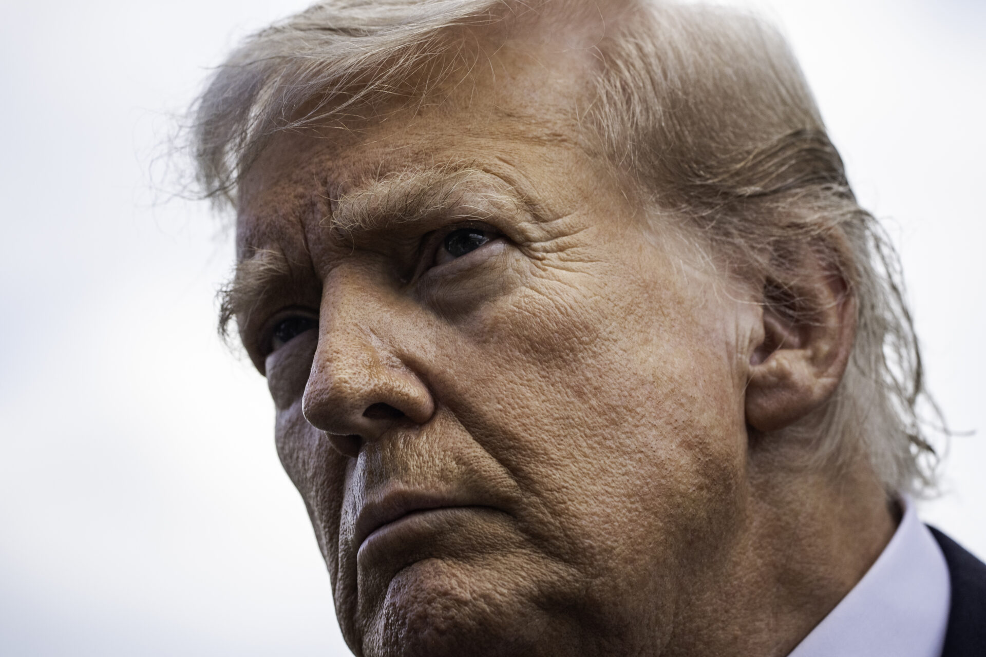 Guerre commerciale relancée : Donald Trump tire sur la pharma, les camions et l’ameublement - gettyimages 2234262914