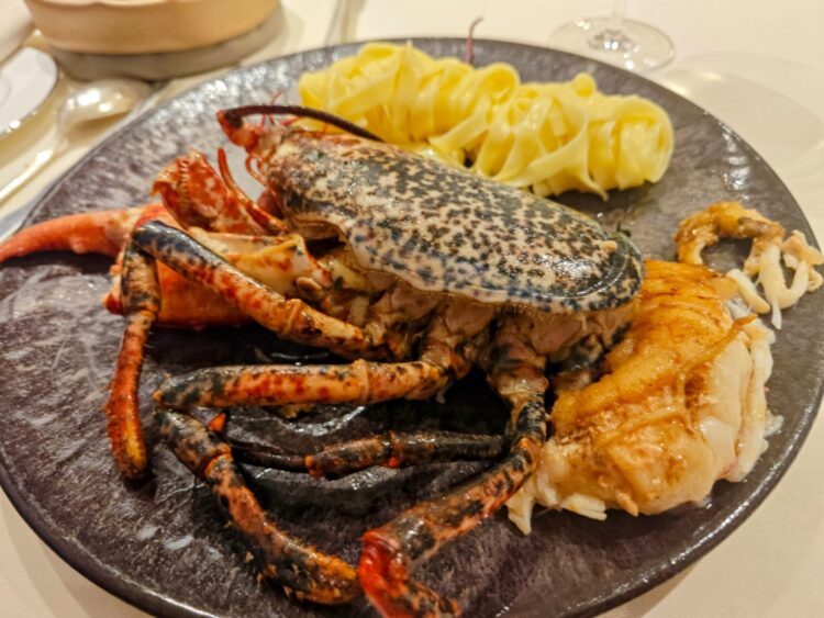 homard bleu et tagliatelles