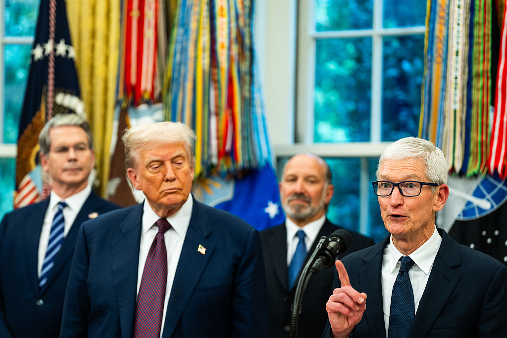 Apple compte renforcer sa présence en Chine malgré les tensions commerciales avec Donald Trump